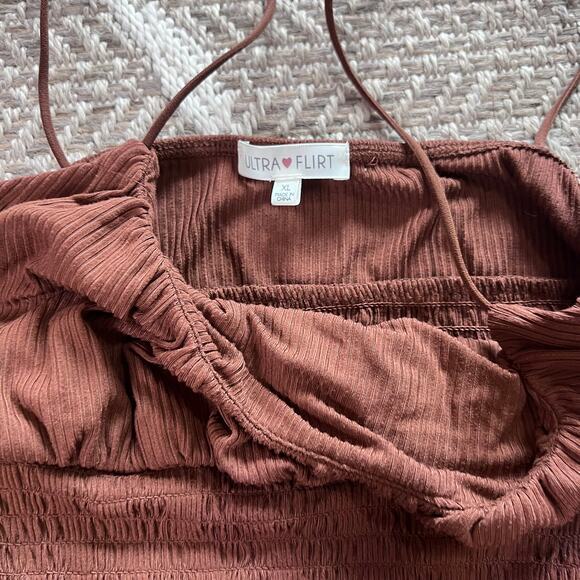 Ultra Flirt Cropped Tank Sz XL - Picture 3 of 5